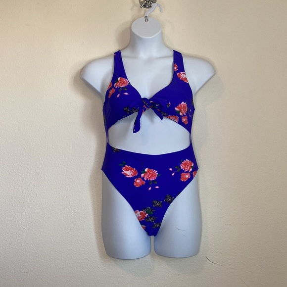 Vibrant Blue One Piece XL - Picture 1 of 7
